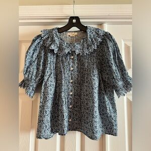 Doen Rune Top NWT Size Small 100% cotton Liberty fabric